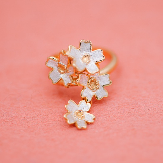 Sakura Cherry Blossom four-flower ring - Atelier Shinji Ginza
