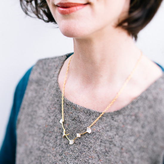Gold Gingko Pendant Necklace Delicate Jewelry Gingko Biloba Necklace Dainty Gold Necklace Unique Necklace Gingko Leaf Necklace